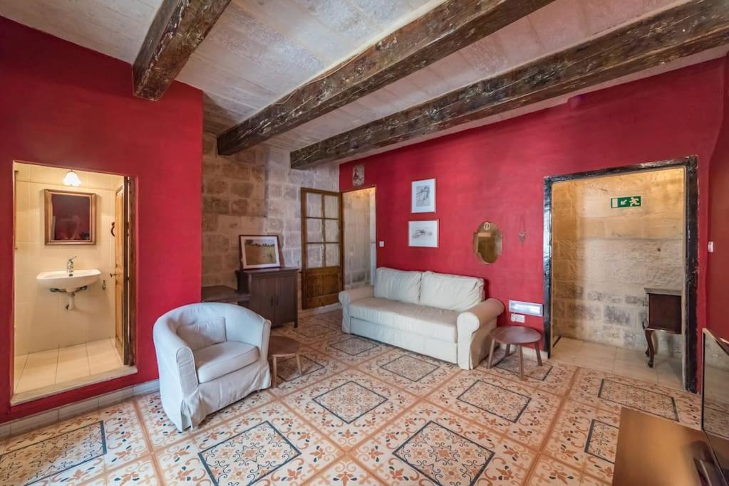 Juf- Juliana'S Unique Townhouse Leilighet Valletta Eksteriør bilde
