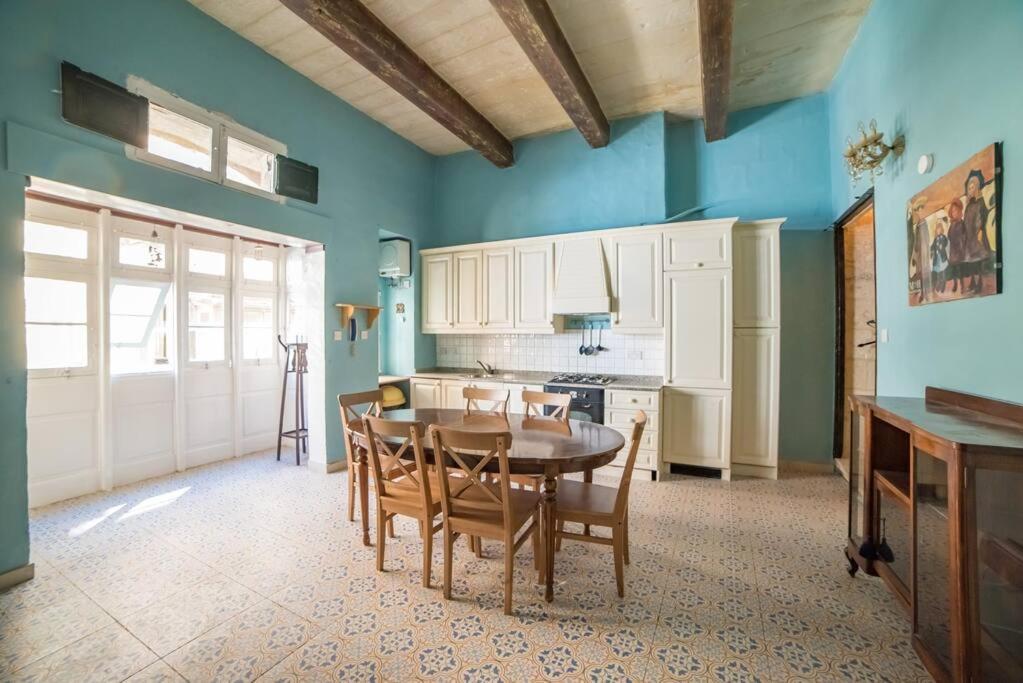 Juf- Juliana'S Unique Townhouse Leilighet Valletta Eksteriør bilde